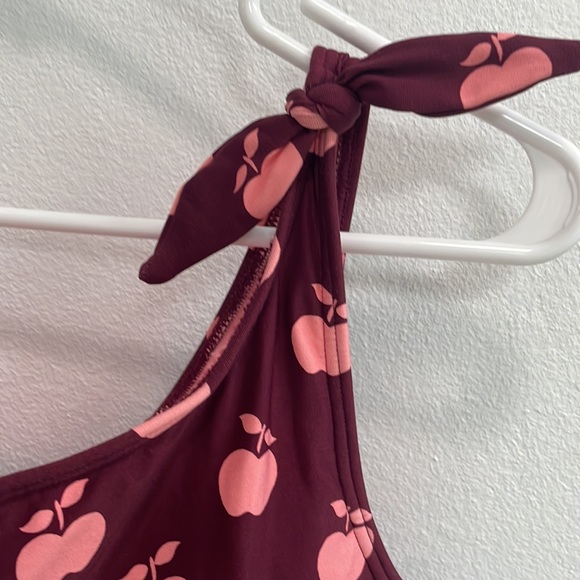 Kate Spade one shoulder swimsuit in apple print - Picture 4 of 6